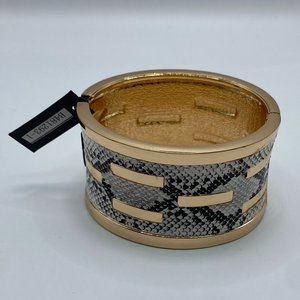 NWT nOir Snakeskin Snap Closure Bracelet Cuff